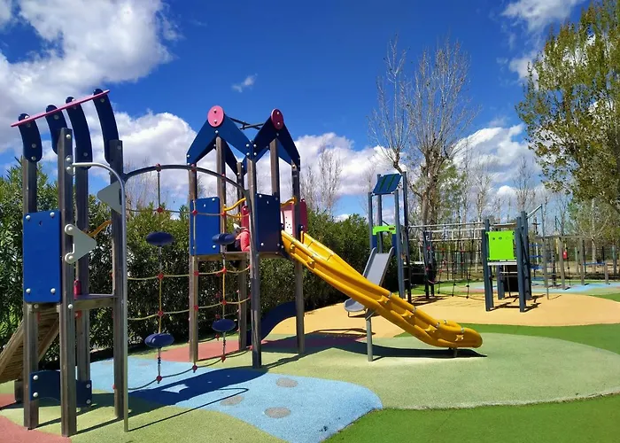 Camping Mobil-home Les Locs Danous *